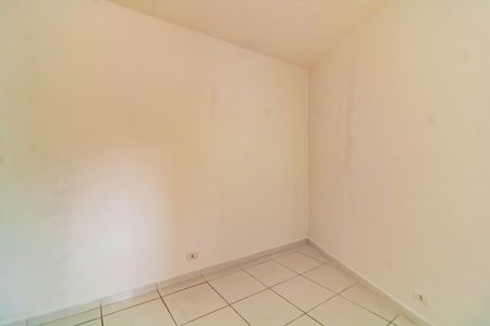Casa para alugar com 1 quarto, 45m² em Jardim Itacolomi, São Paulo