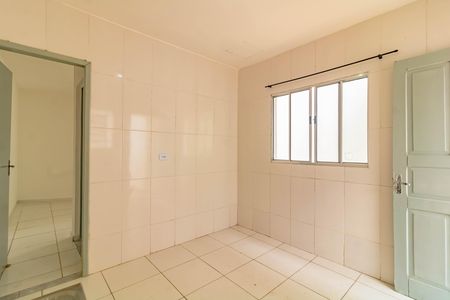 Casa para alugar com 1 quarto, 45m² em Jardim Itacolomi, São Paulo