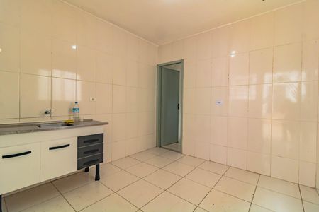 Casa para alugar com 1 quarto, 45m² em Jardim Itacolomi, São Paulo