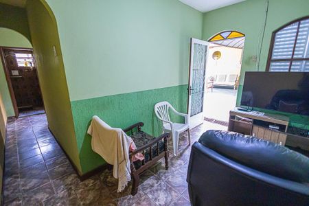 Casa à venda com 281m², 3 quartos e 3 vagassala