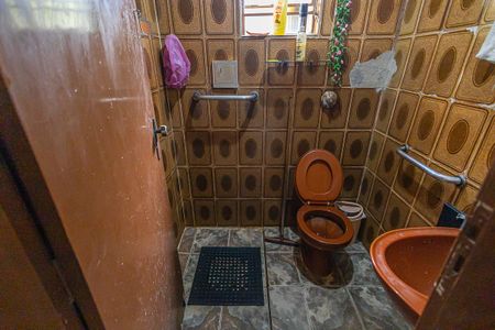 Casa à venda com 281m², 3 quartos e 3 vagasbanheiro