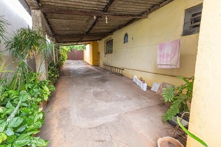 Casa à venda com 281m², 3 quartos e 3 vagasquintal / garagem