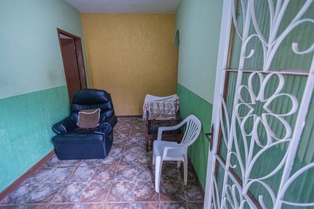 Casa à venda com 281m², 3 quartos e 3 vagassala