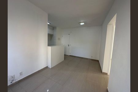 Sala de apartamento para alugar com 2 quartos, 52m² em Vila Sao Joao, Barueri