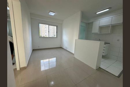 Sala de apartamento para alugar com 2 quartos, 52m² em Vila Sao Joao, Barueri