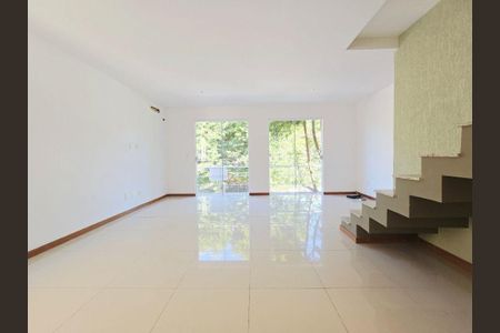 Casa à venda com 3 quartos, 170m² em Vila Progresso, Niterói