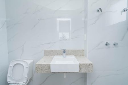 Apartamento à venda com 138m², 3 quartos e 2 vagasBanheiro da Suíte