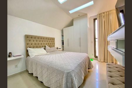 Apartamento à venda com 3 quartos, 150m² em Charitas, Niterói