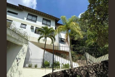 Casa à venda com 4 quartos, 330m² em São Francisco, Niterói