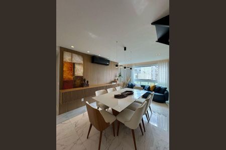 Apartamento à venda com 3 quartos, 249m² em Icaraí, Niterói