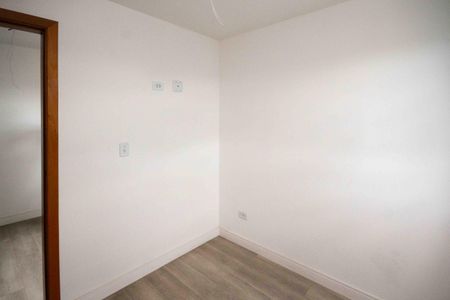 Apartamento à venda com 41m², 2 quartos e sem vaga Apartamento à venda com 41m², 2 quartos e sem vagaQuarto