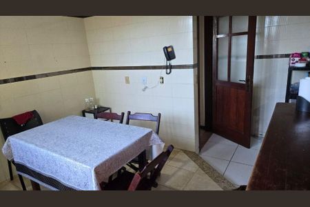 Casa à venda com 4 quartos, 440m² em Itaipu, Niterói