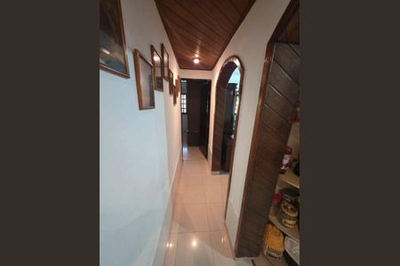 Casa à venda com 3 quartos, 450m² em Cubango, Niterói