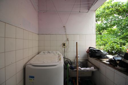 Apartamento à venda com 60m², 2 quartos e 1 vagaÁrea de Serviço