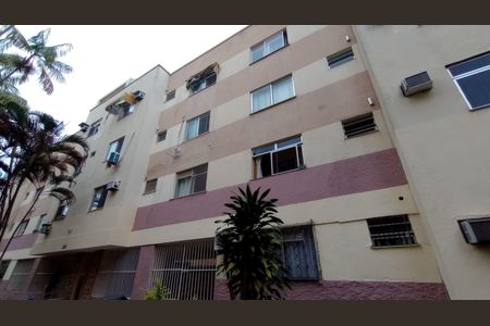Apartamento à venda com 60m², 2 quartos e 1 vagaFachada
