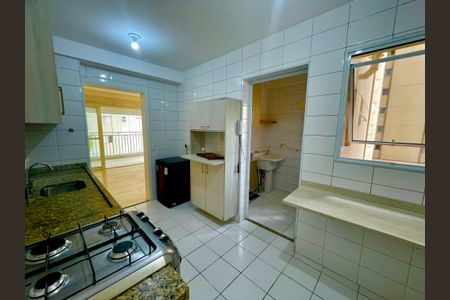 Apartamento à venda com 86m², 3 quartos e 2 vagasCozinha