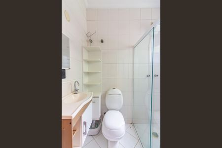 Casa à venda com 330m², 3 quartos e 2 vagasBanheiro da Suíte 2