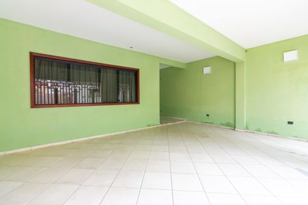 Casa à venda com 330m², 3 quartos e 2 vagasGaragem