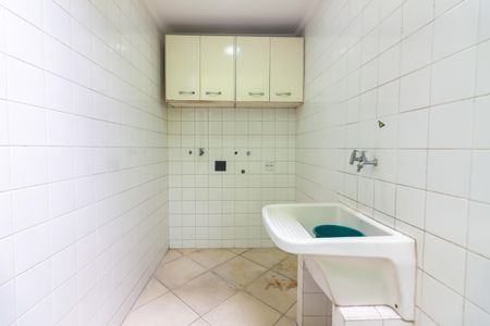 Casa à venda com 330m², 3 quartos e 2 vagasÁrea de Serviço