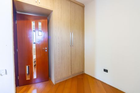 Casa à venda com 330m², 3 quartos e 2 vagasSuíte 2