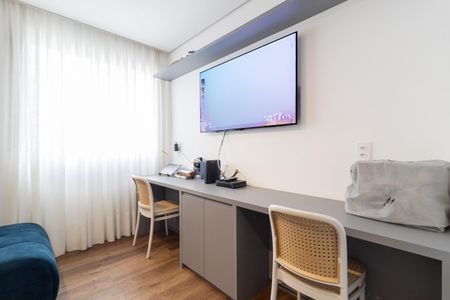 Apartamento à venda com 100m², 2 quartos e 1 vagaEscritório