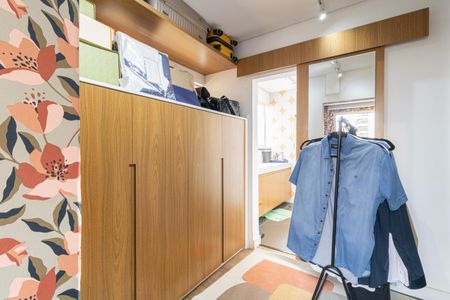 Apartamento à venda com 100m², 2 quartos e 1 vagaCloset da Suíte