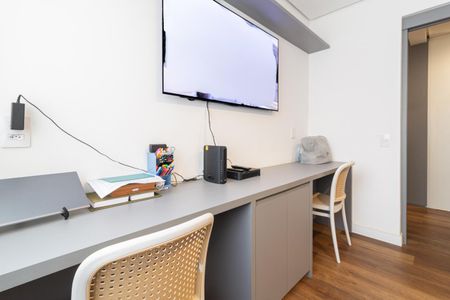 Apartamento à venda com 100m², 2 quartos e 1 vagaEscritório