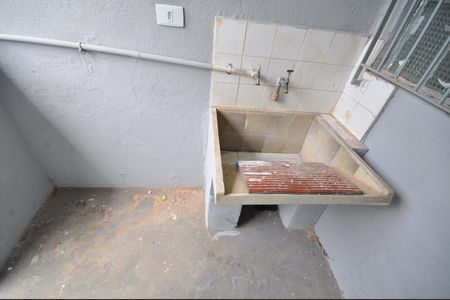 Casa para alugar com 45m², 1 quarto e sem vagaÁrea de Serviço