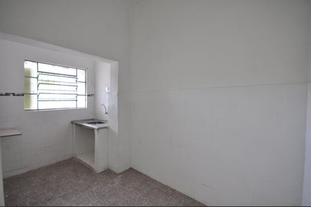 Cozinha de casa para alugar com 1 quarto, 45m² em Vila Isolina Mazzei, São Paulo