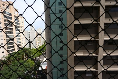 Apartamento à venda com 92m², 2 quartos e 1 vagasuíte vista