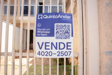Casa à venda com 80m², 2 quartos e 2 vagasPLAQUINHA
