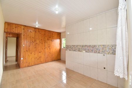 Sala de casa para alugar com 2 quartos, 50m² em Santa Cândida, Curitiba