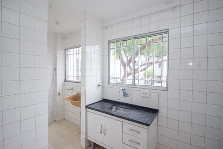 Apartamento à venda com 46m², 2 quartos e 1 vagaCozinha e Área de Serviço