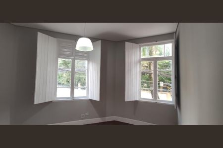 Casa à venda com 6 quartos, 140m² em Barra Funda, São Paulo