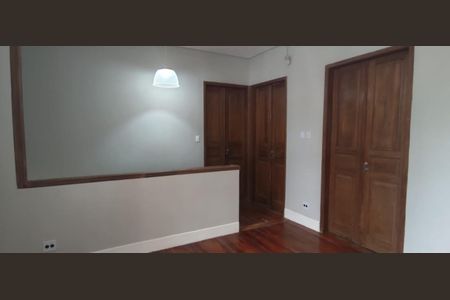 Casa à venda com 6 quartos, 140m² em Barra Funda, São Paulo