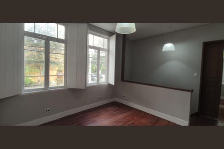 Casa à venda com 6 quartos, 140m² em Barra Funda, São Paulo