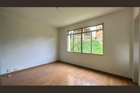 Apartamento à venda com 97m², 3 quartos e 2 vagasQuarto 