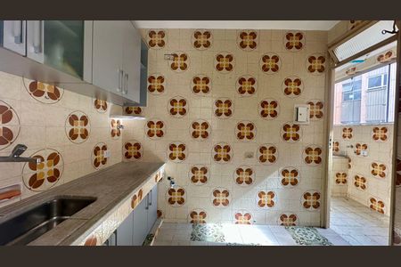 Apartamento à venda com 97m², 3 quartos e 2 vagasCozinha