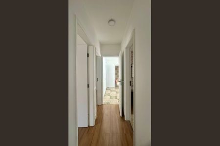 Apartamento à venda com 97m², 3 quartos e 2 vagasCorredor 