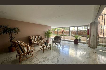 Apartamento à venda com 97m², 3 quartos e 2 vagasHall social 