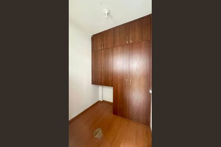 Apartamento à venda com 97m², 3 quartos e 2 vagasQuarto de serviço 