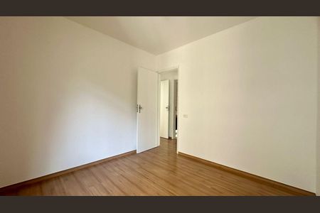 Apartamento à venda com 97m², 3 quartos e 2 vagasQuarto 
