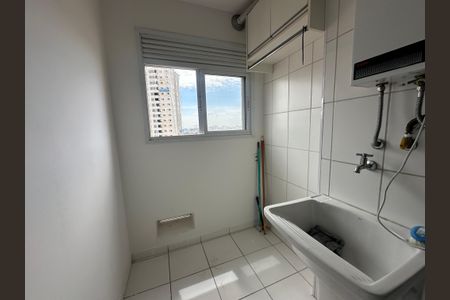 Apartamento para alugar com 57m², 2 quartos e 1 vagaÁrea de Serviço