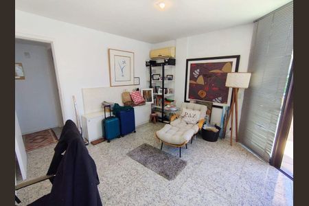 Apartamento à venda com 3 quartos, 183m² em Charitas, Niterói