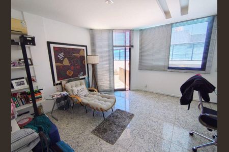 Apartamento à venda com 3 quartos, 183m² em Charitas, Niterói