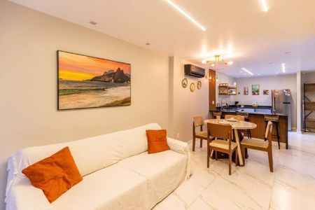 Apartamento à venda com 3 quartos, 85m² em Copacabana, Rio de Janeiro