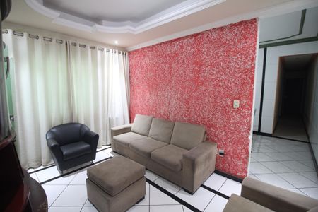 Sala de casa à venda com 3 quartos, 92m² em Novo Eldorado, Contagem