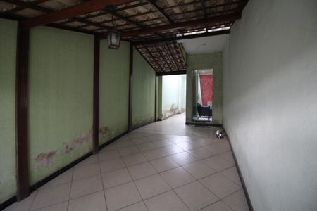 Casa à venda com 92m², 3 quartos e 2 vagasQuintal