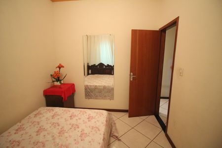 Casa à venda com 92m², 3 quartos e 2 vagasQuarto 2