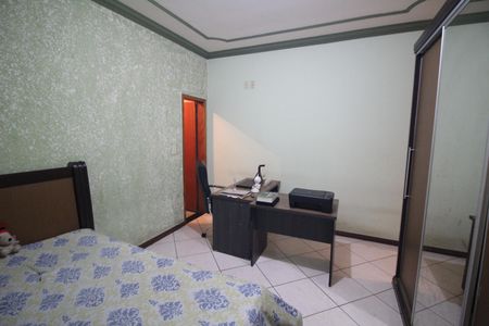 Casa à venda com 92m², 3 quartos e 2 vagasQuarto 3